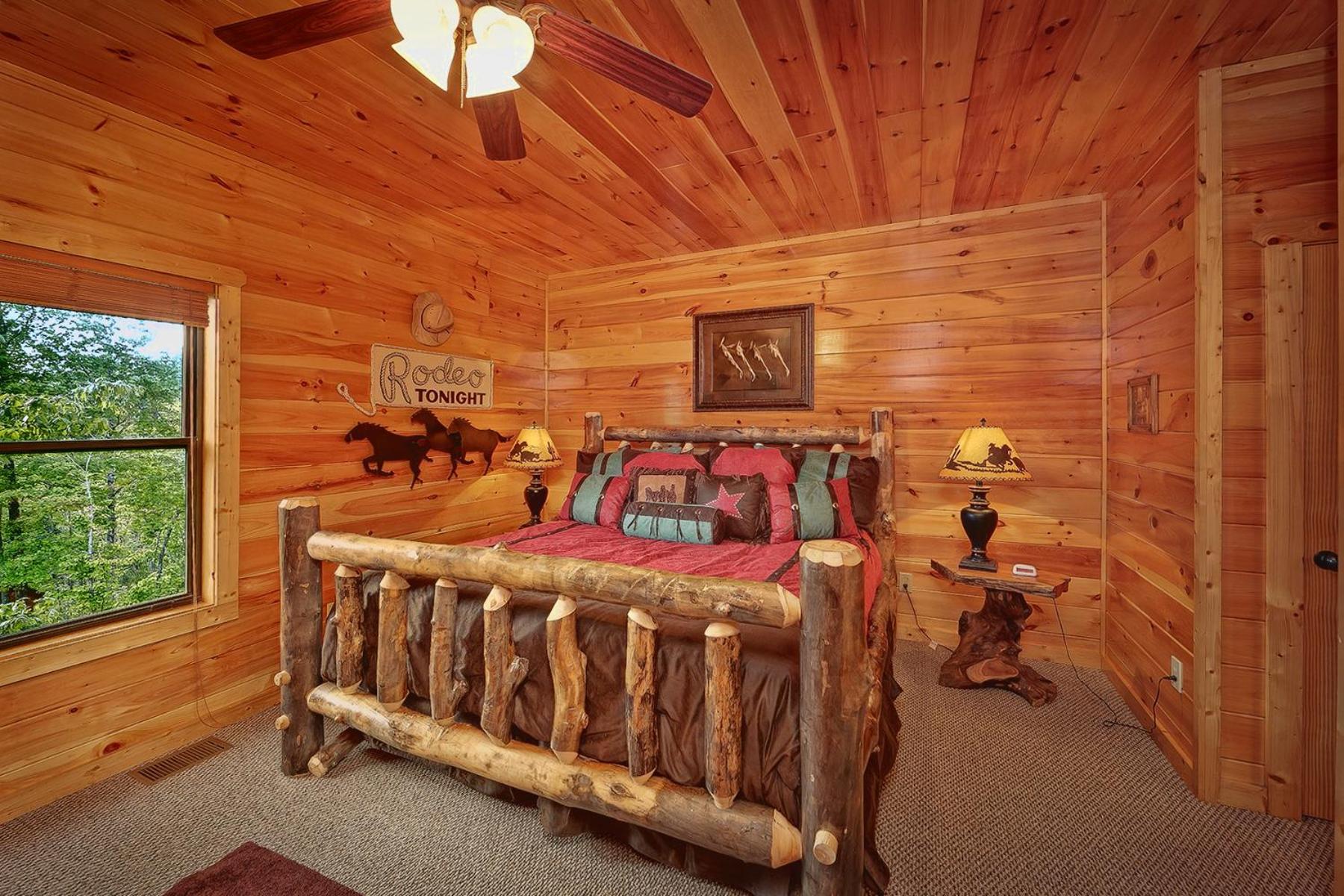 Knotty & Nice Holiday Home 개틀린버그 외부 사진