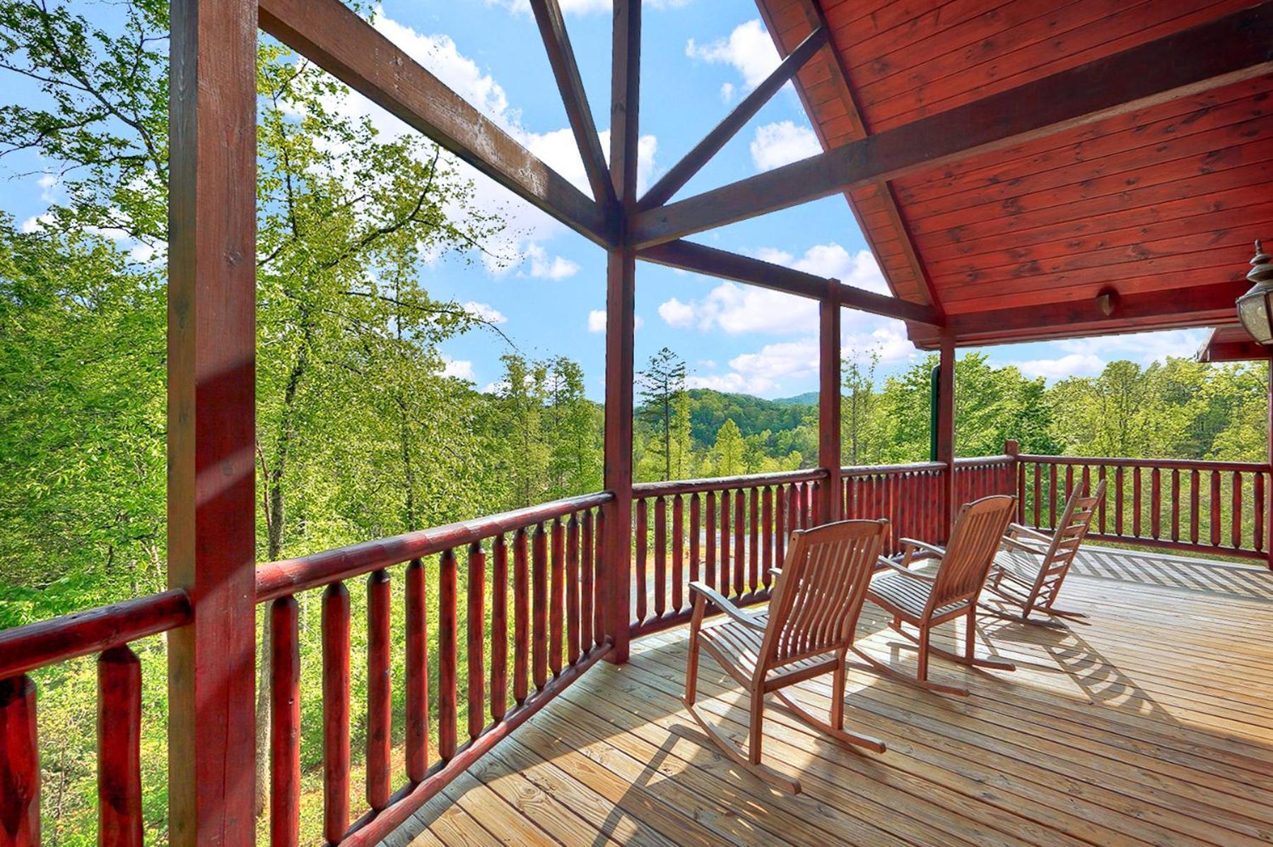 Knotty & Nice Holiday Home 개틀린버그 외부 사진